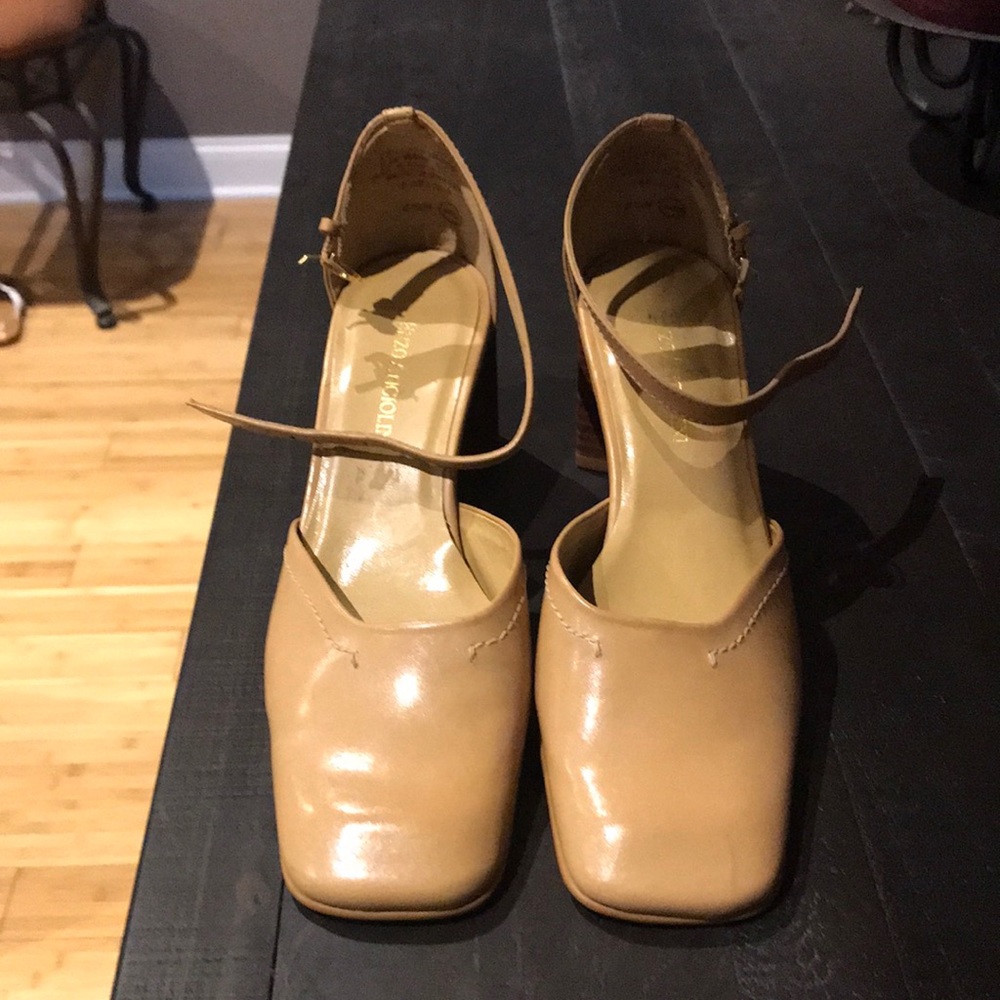 Enzo Angiolini chunky heels